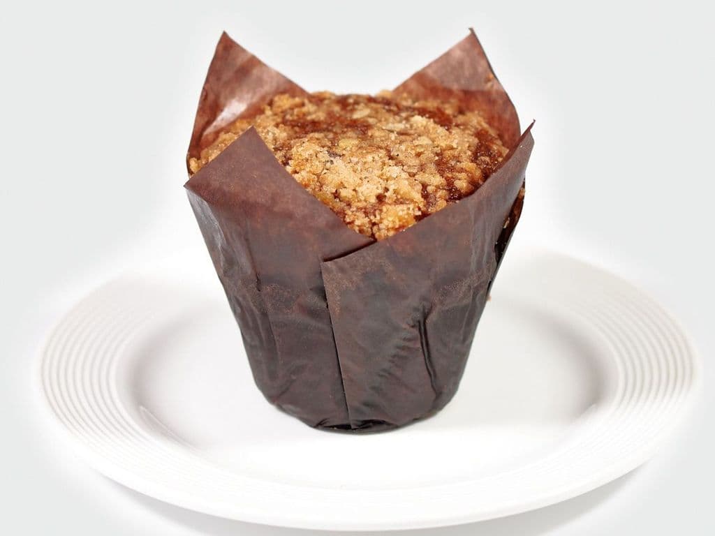 VEGAN BANANA WALNUT MUFFIN