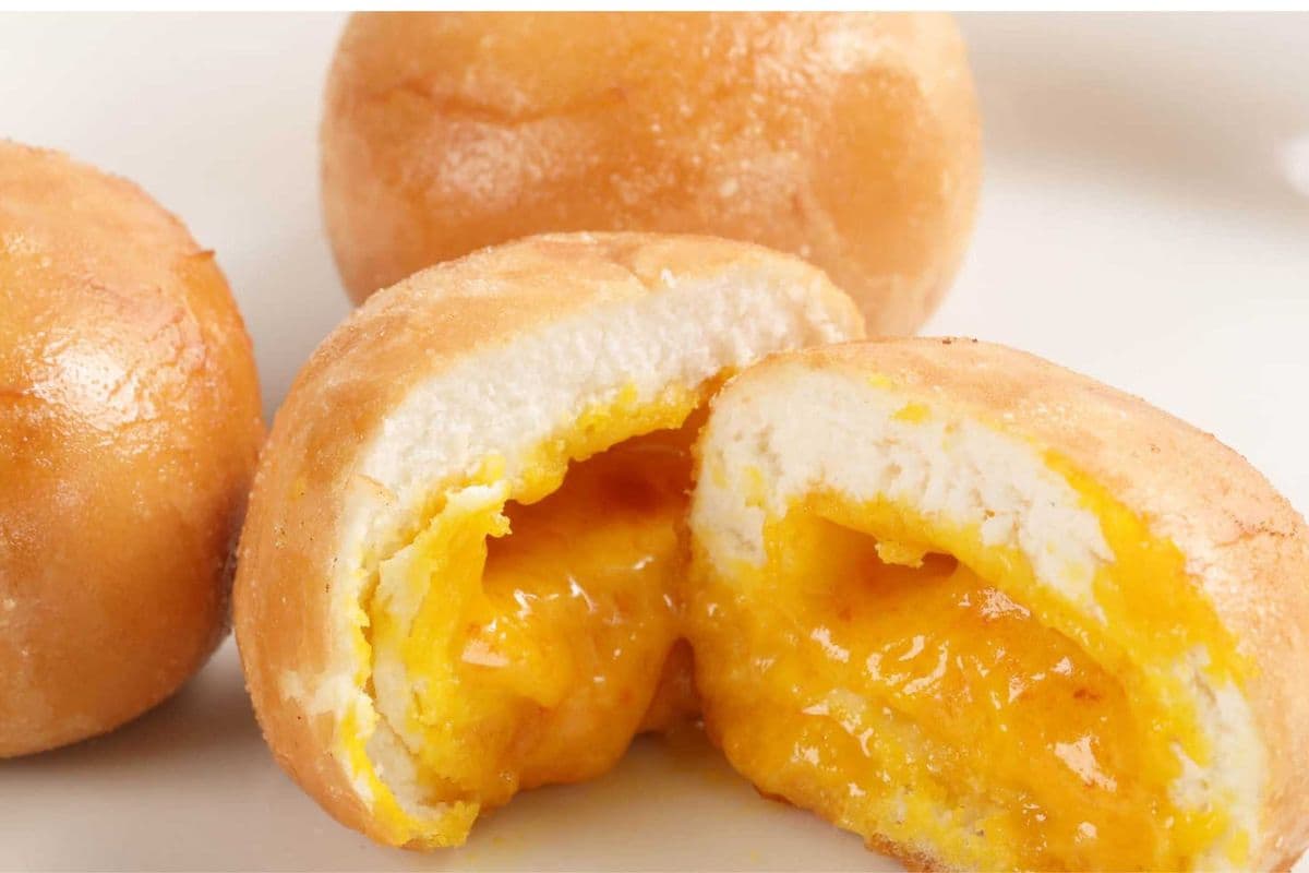 4 Fried Custard Buns