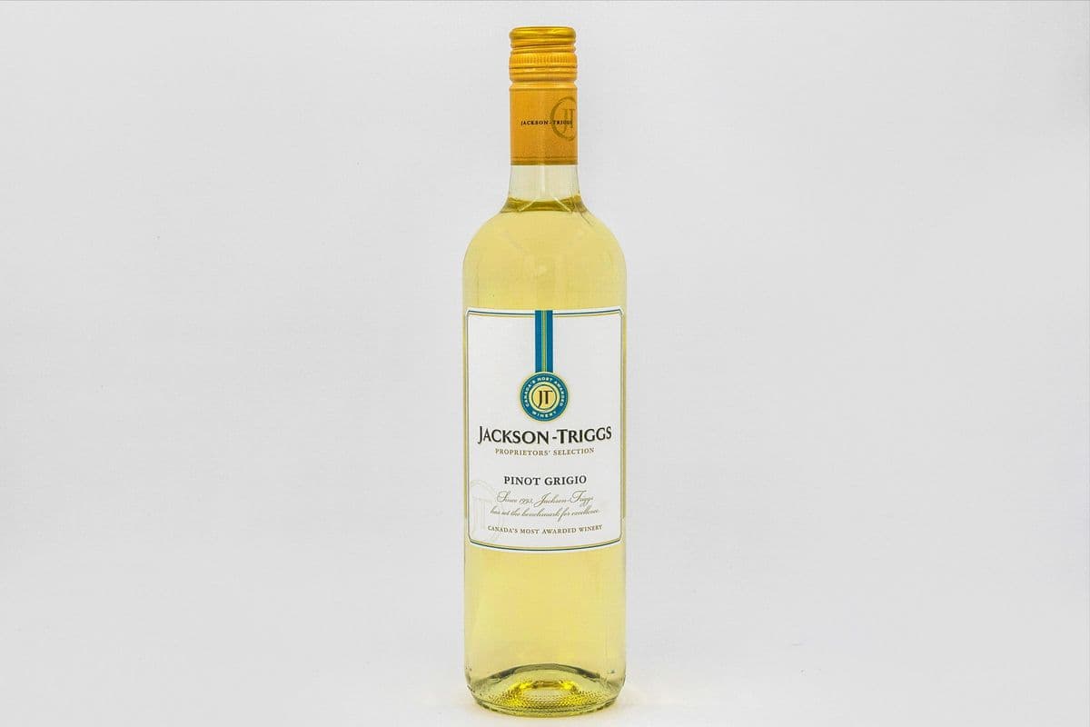 Jackson Triggs Pinot Grigio (1 x 750 ml)