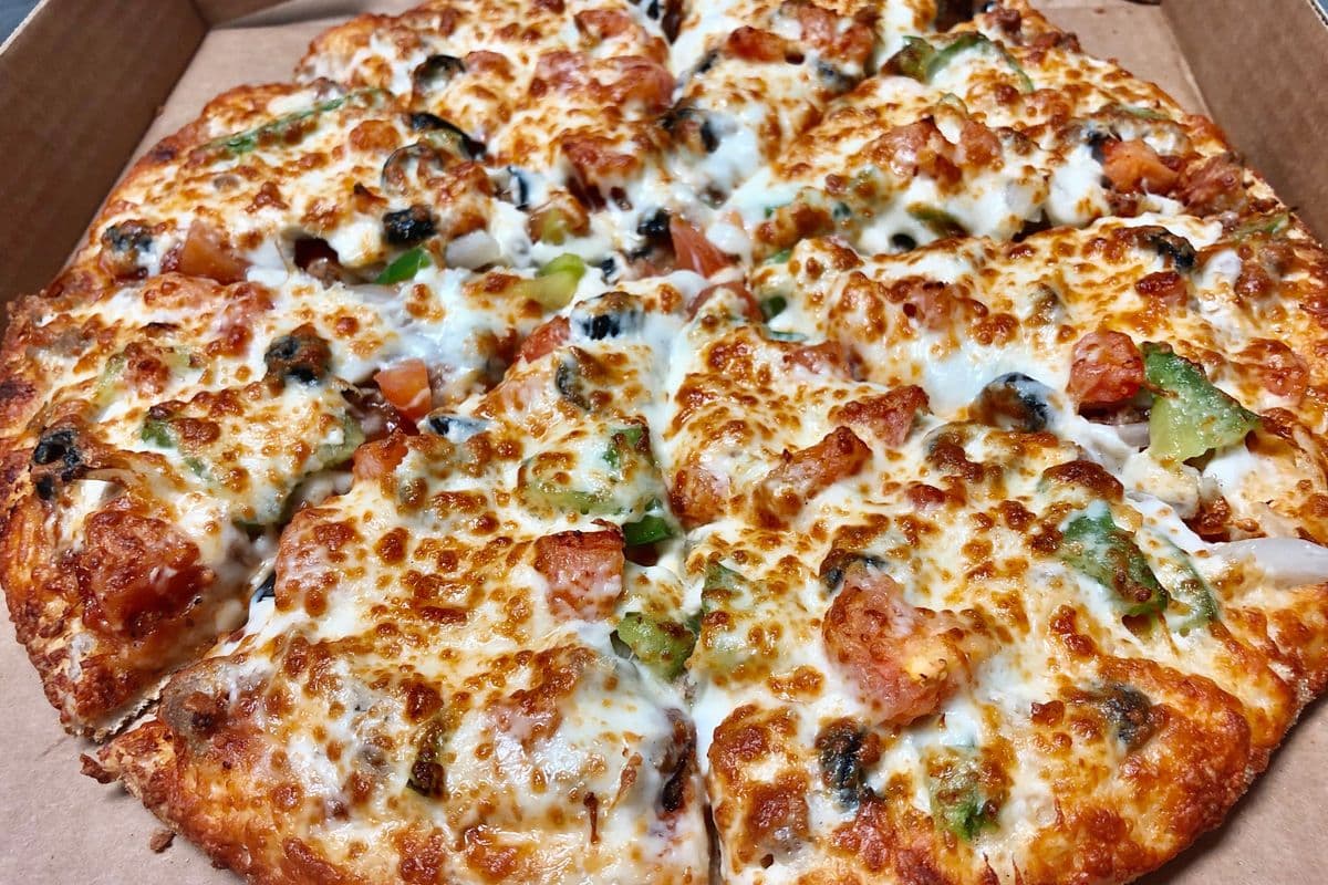 14" Large Greek Pizza