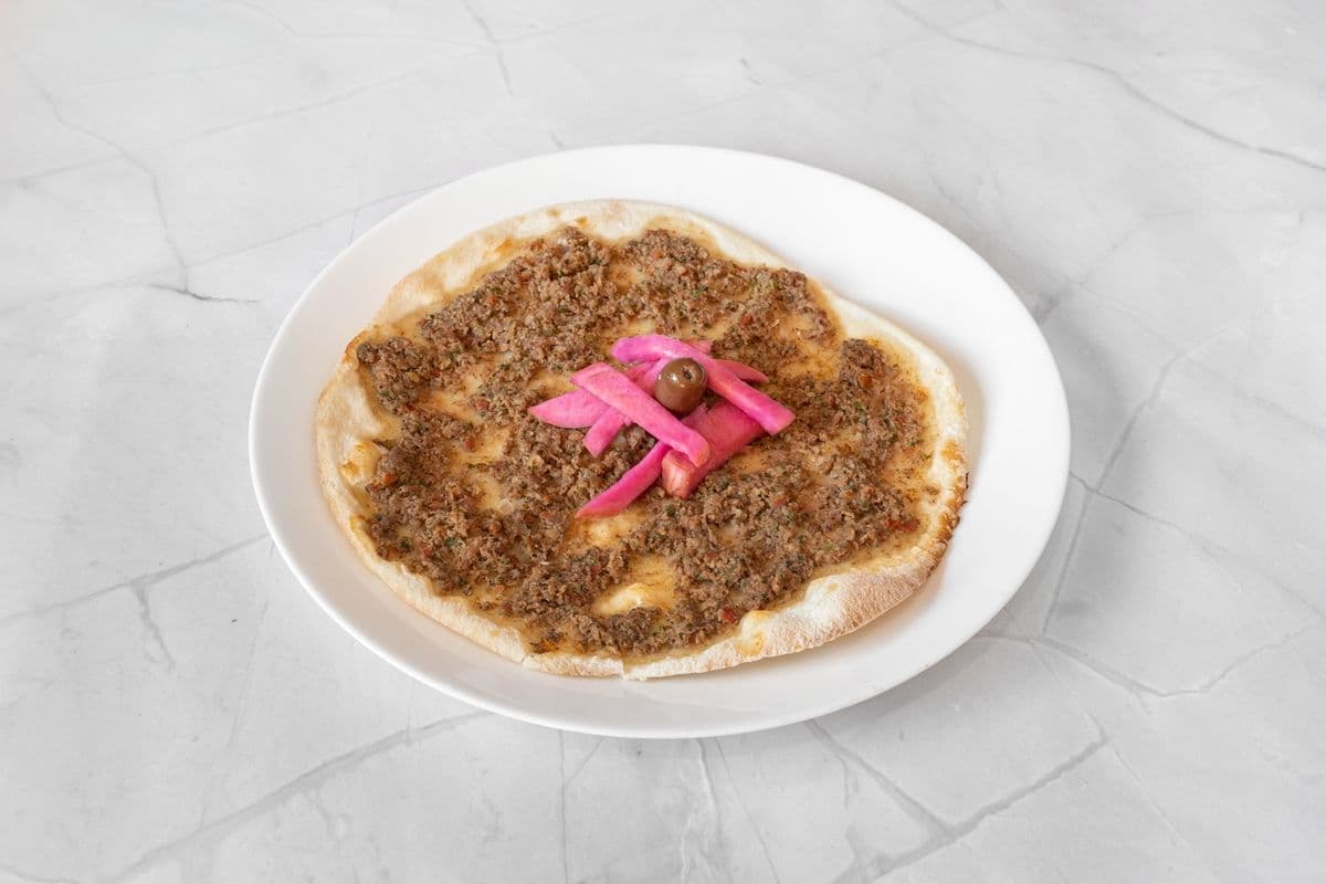 Lahmajun