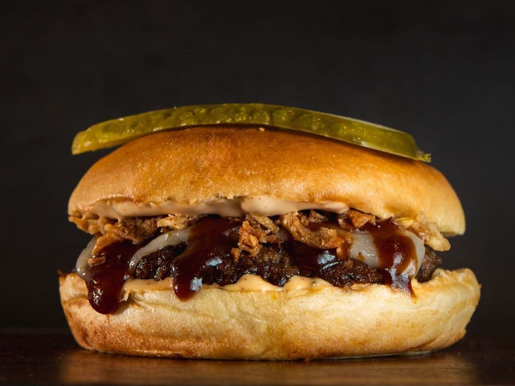 Smokey BBQ Cheeseburger