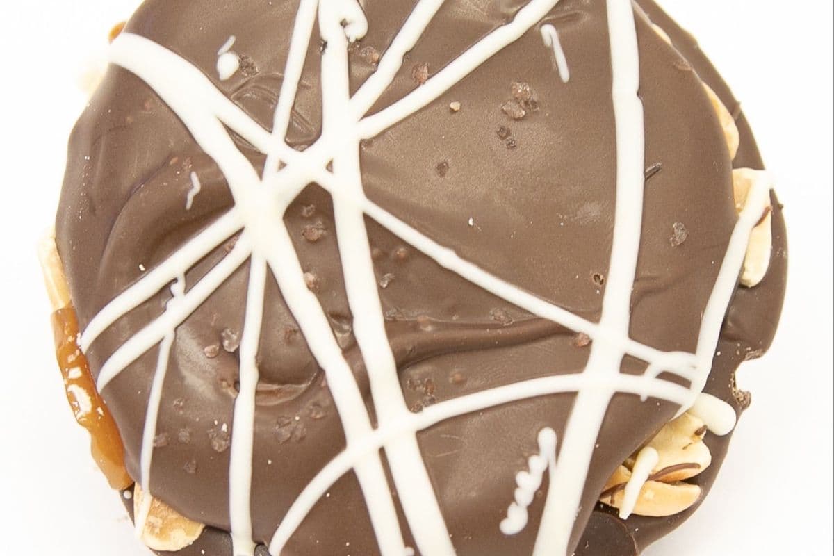 Gooey Caramel & Creamy Peanut Butter Turtle