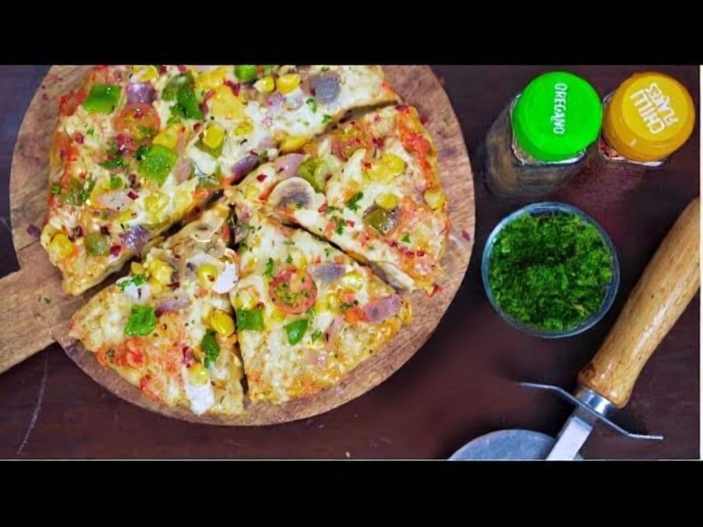 Classic Tawa Pizza