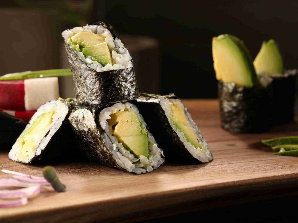 Avocado Roll [6pc]