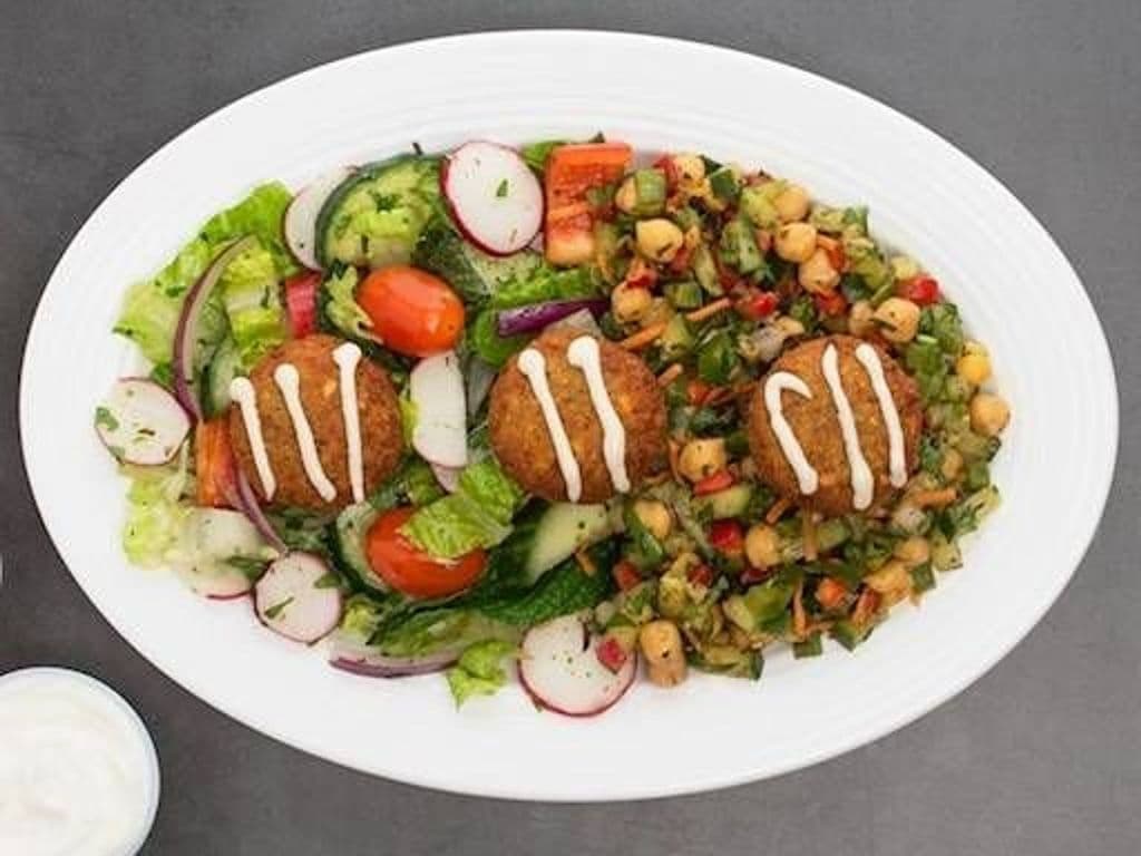 Falafel Salad Plate