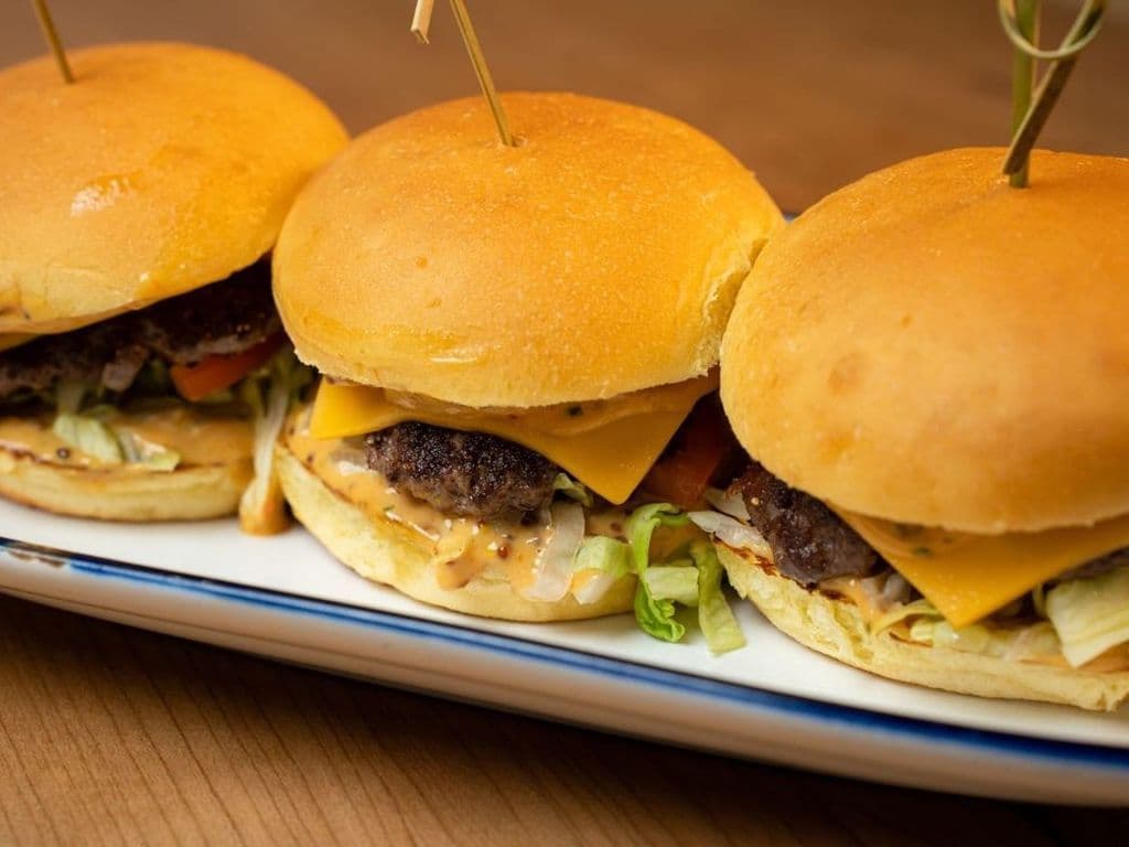 Classic Cheeseburger Sliders
