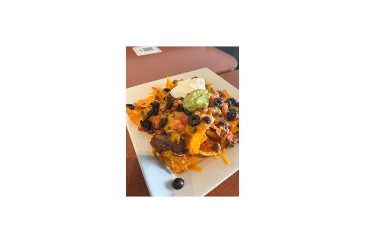 Regular Chili Nachos