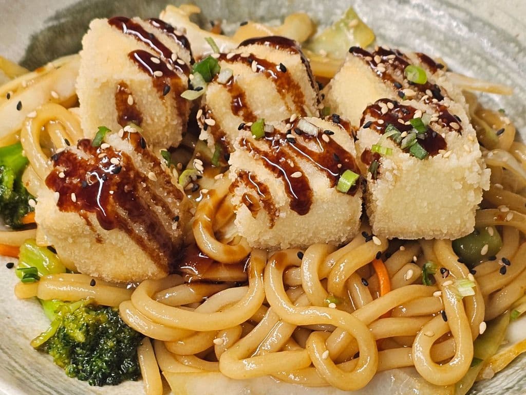 Tofu Yakiudon