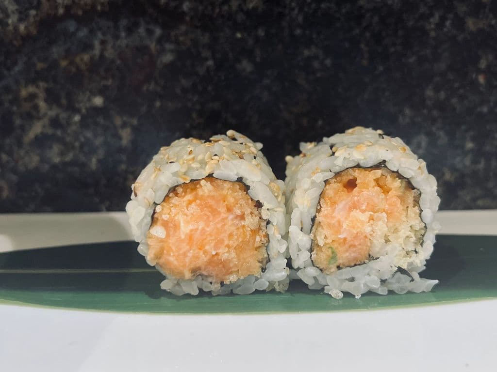 Spicy Salmon Roll