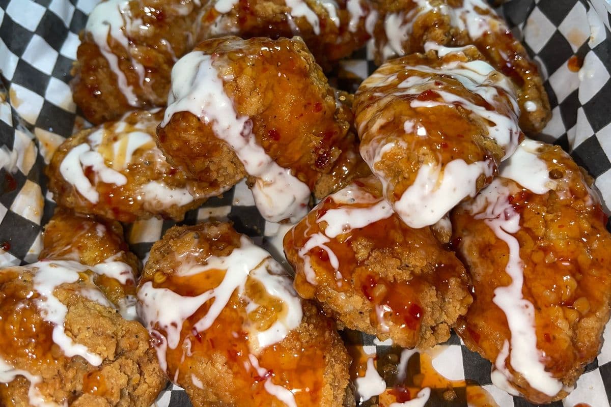 Breaded Chicken Wings (10 pcs)