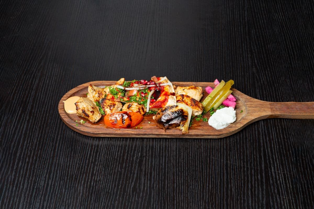 Chicken Taouk Plate (Souvlaki)