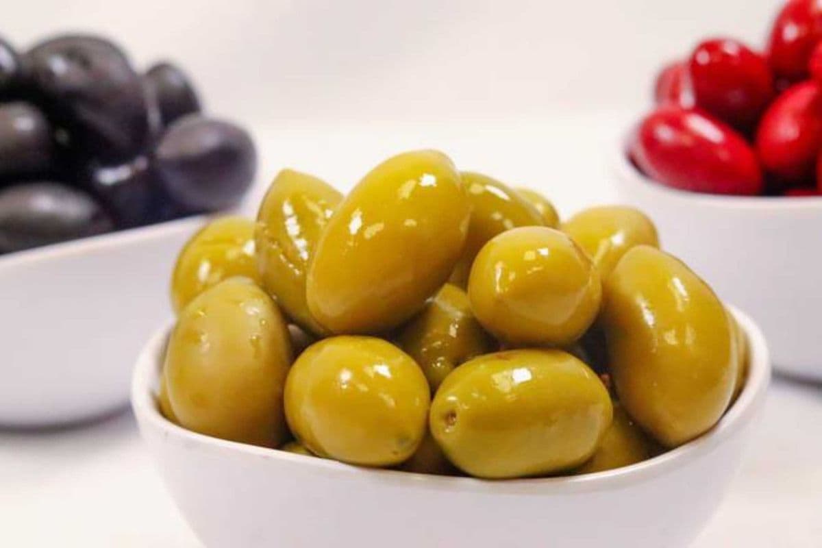 Green Cerignola Olives