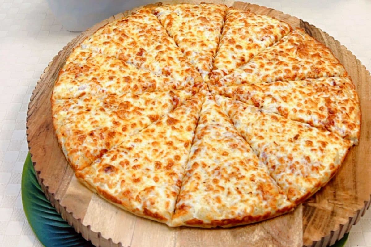 Cheese Pizza