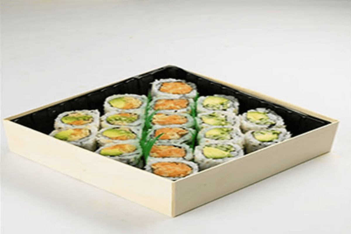 133.Veg Rolls Box (18 pcs)