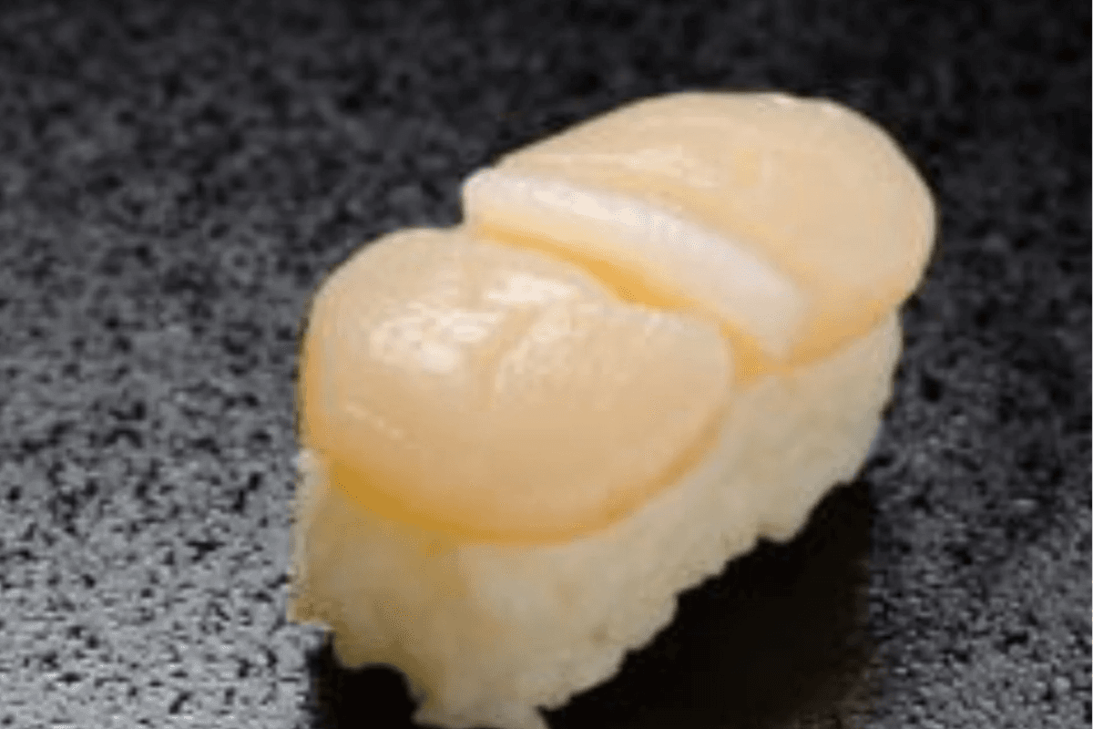 Hotate Nigiri Sushi