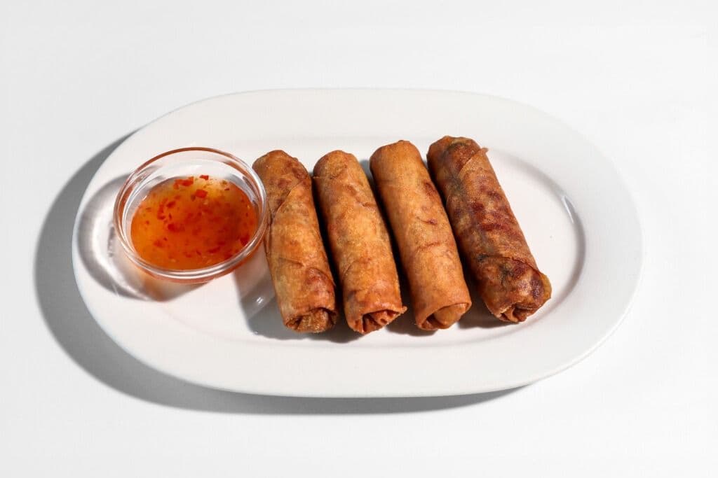 Deep-Fried Vegetable Rolls (4 pcs)
