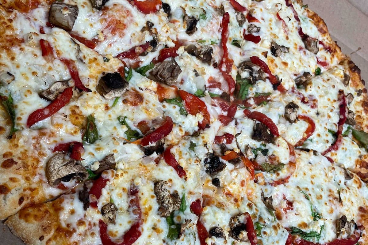 Mediterranean Pizza (Medium 12")