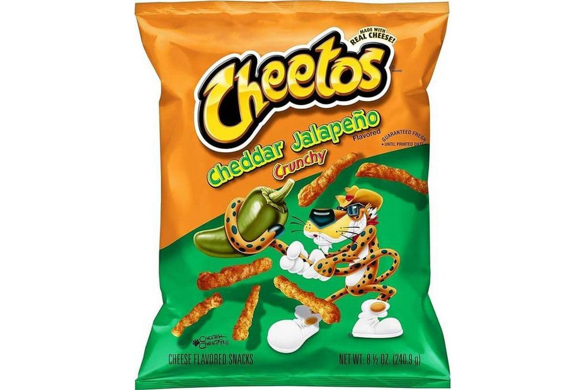 Cheetos Cheddar Jalapeno Crunchy (240.9 g)