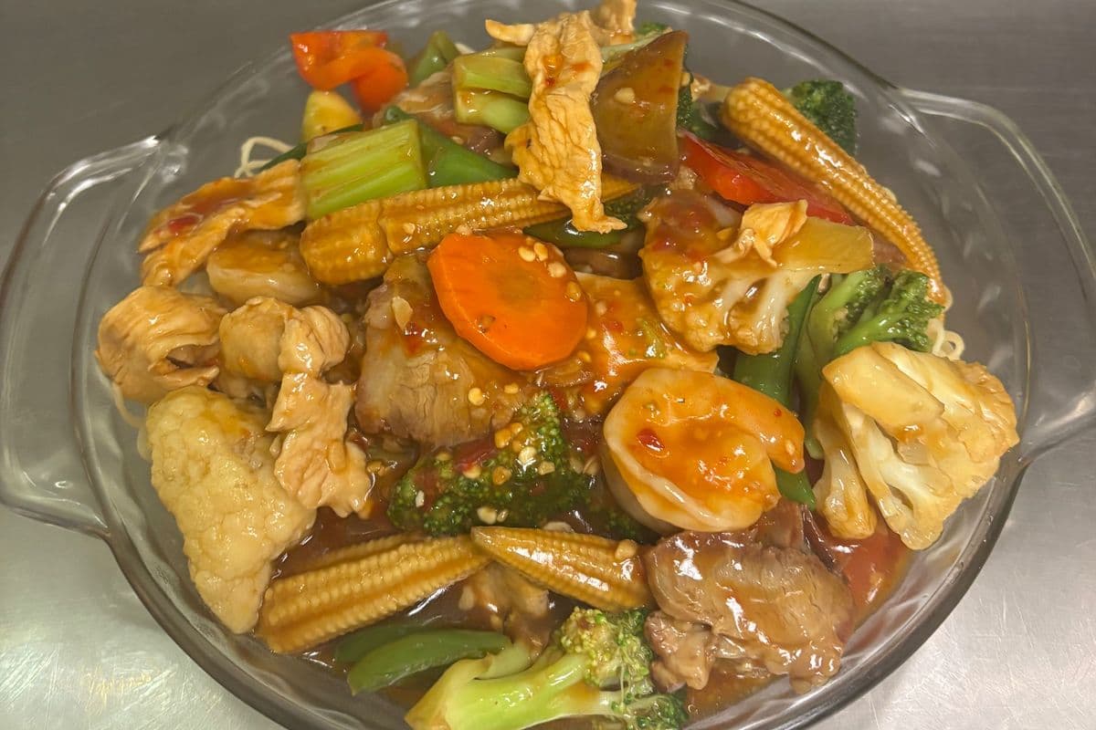 G3. Hot-and-Spicy Cantonese-Style Chow Mein