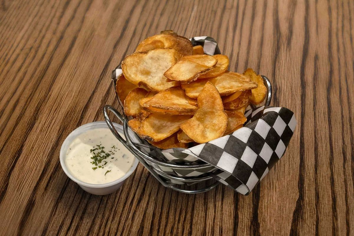 Pub Chips & Dip