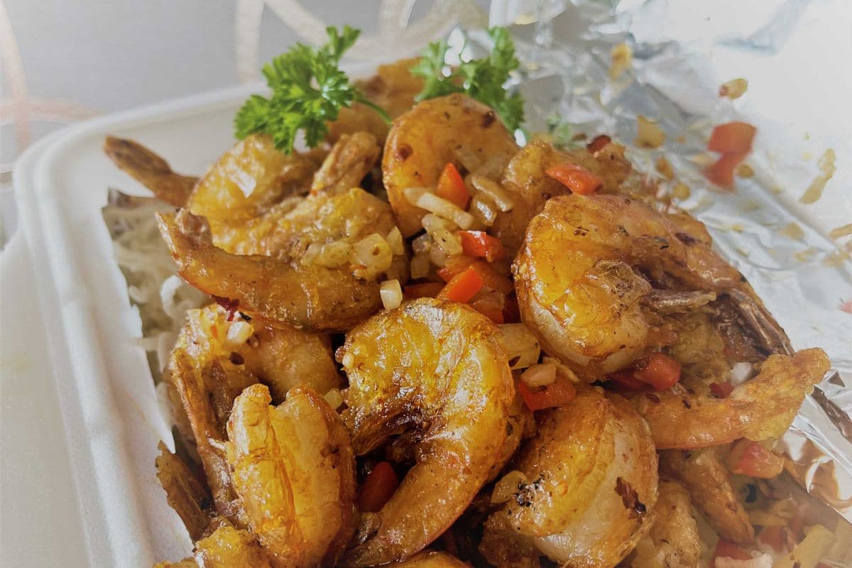 E09. Salt and Pepper Shrimp (SHELL ON)
