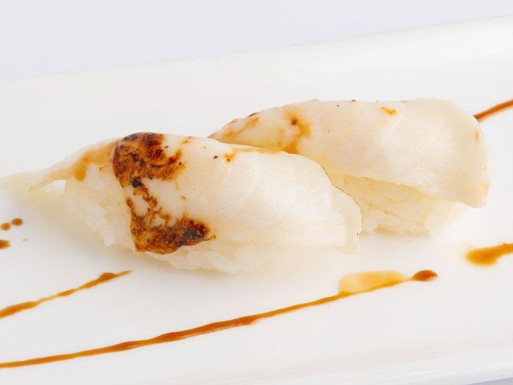 Torched White Tuna Sushi (3 Pcs)