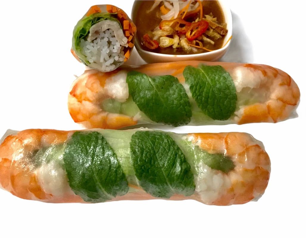 SR - Two Salad Rolls