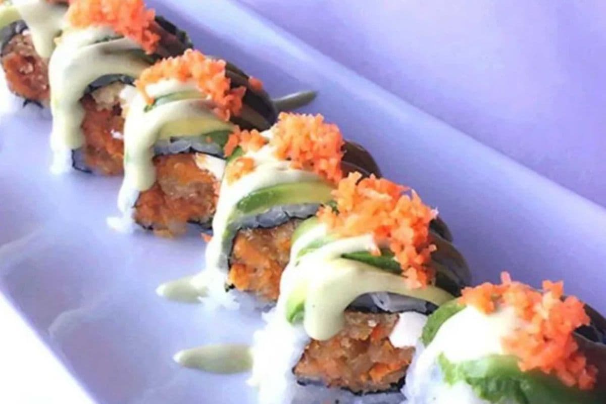 5. Emerald Special Roll (8 pcs)