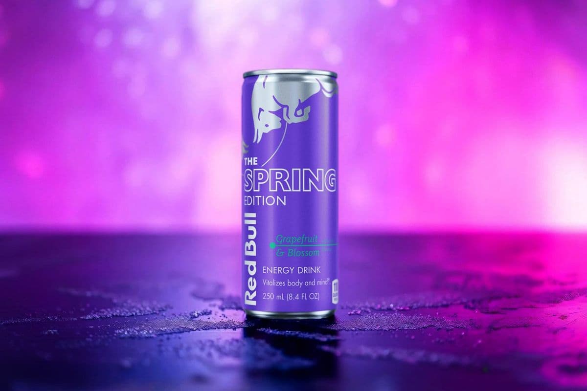 Red Bull Grapefruit Spring Edition Energy Drink (250 ml)