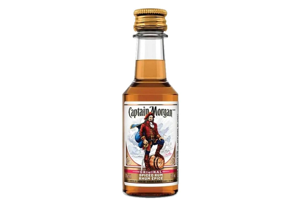 Captain Morgan Spiced Rum (1 x 50 ml)