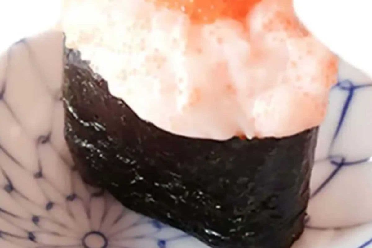 95. Chopped Scallop Nigiri