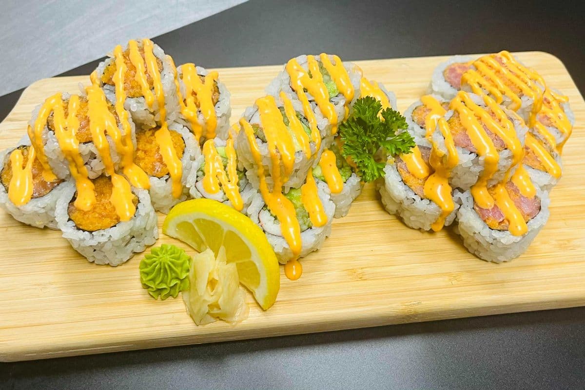 Spicy Roll Set (24 pcs)