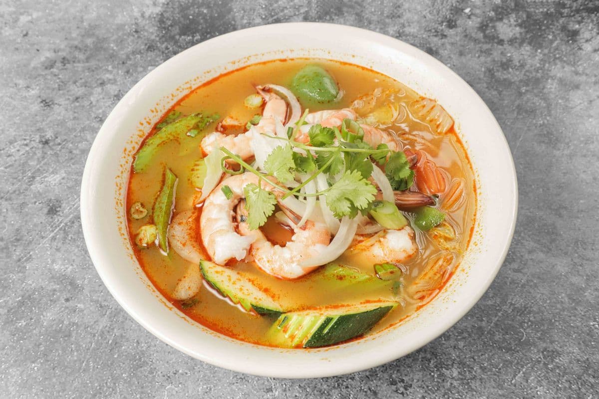 S3. Soupe Tom Yum aux Crevettes