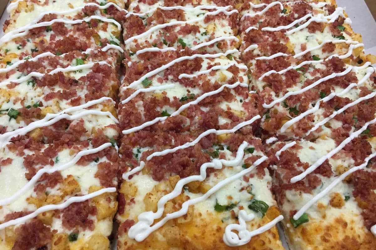 Loaded Potato Pizza (Medium)