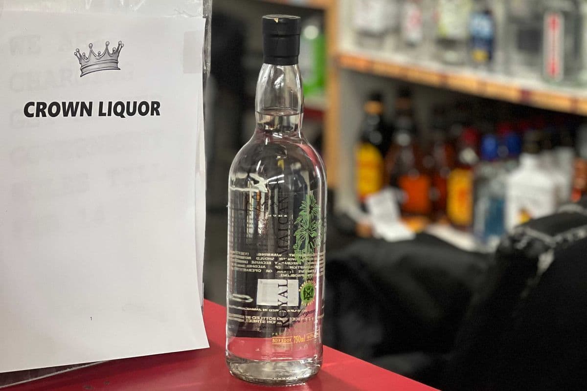 ROYAL JAMAICAN LEGACY WHITE RUM (1 x 750ml)