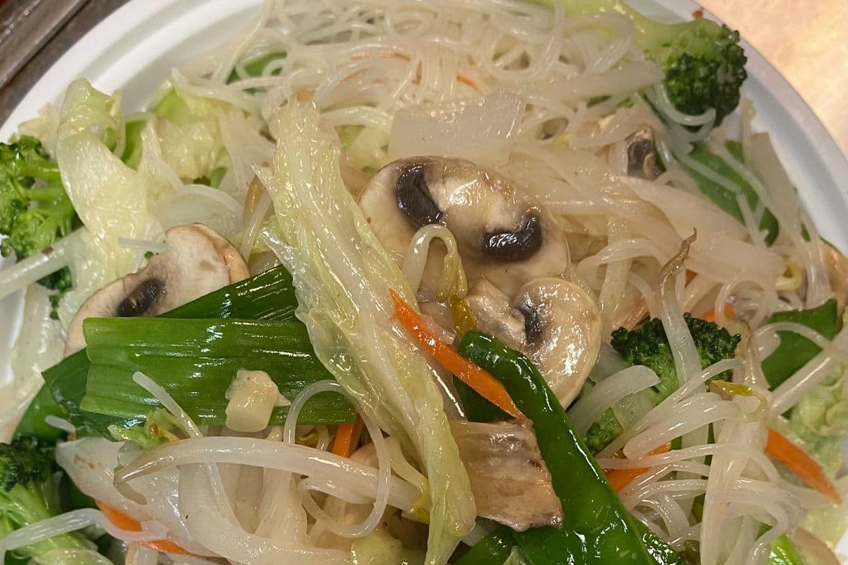 Vegetable Mein Feng