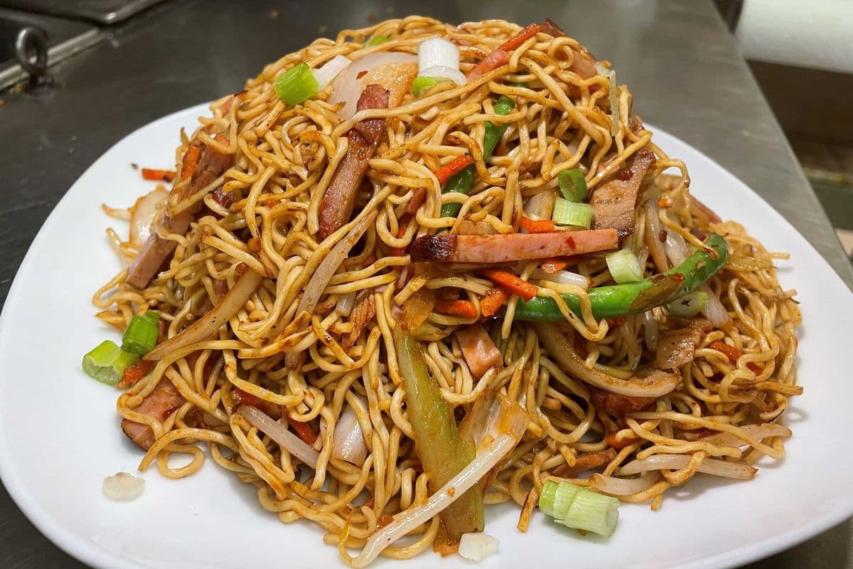 Szechuan Chow Mein (Ham, Pork, Spicy)