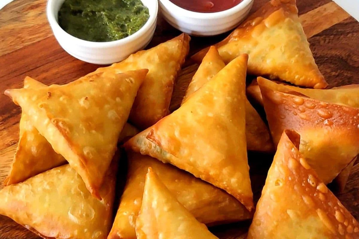 Samosa (6 Pcs/Veg)