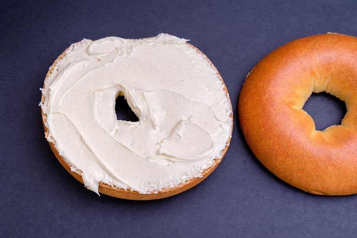 CREAM CHEESE Bagel