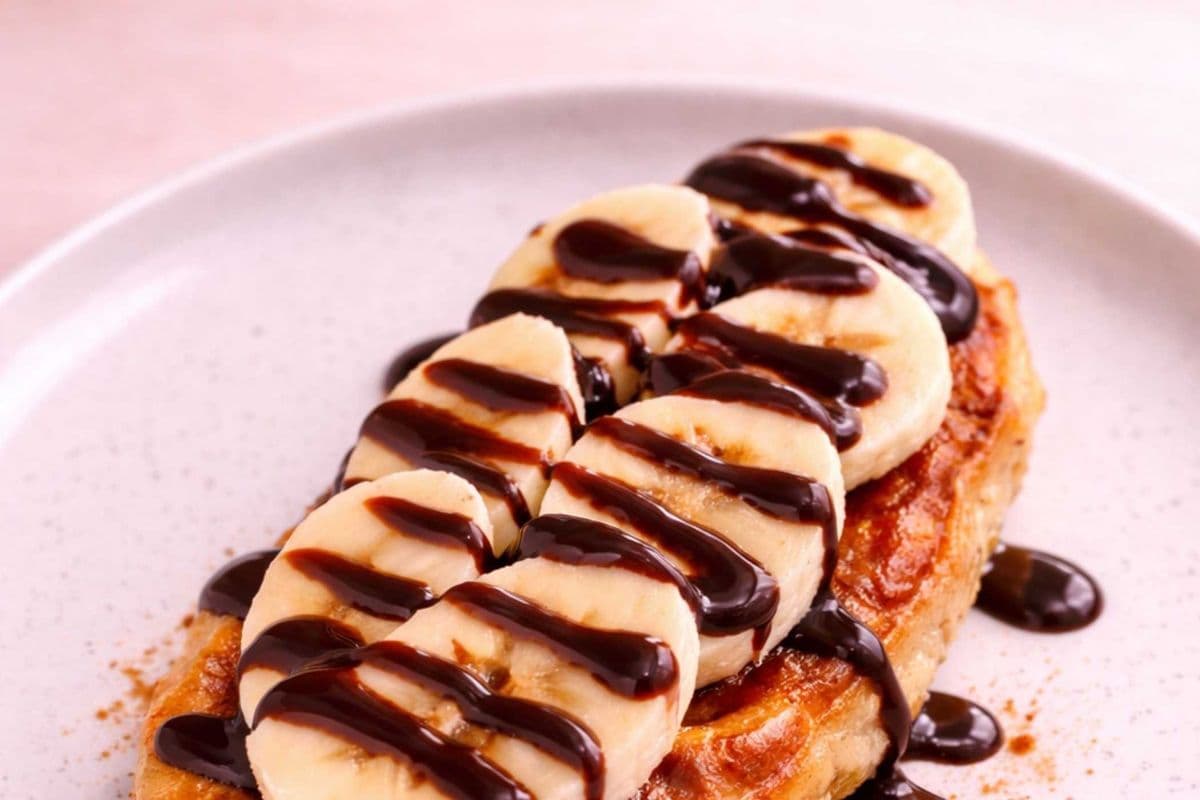 Chocolate Bananas & Cream Croffle