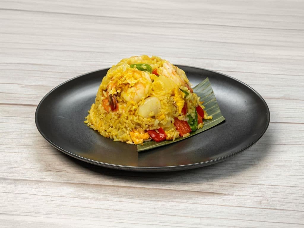M6. Pineapple Fried Rice