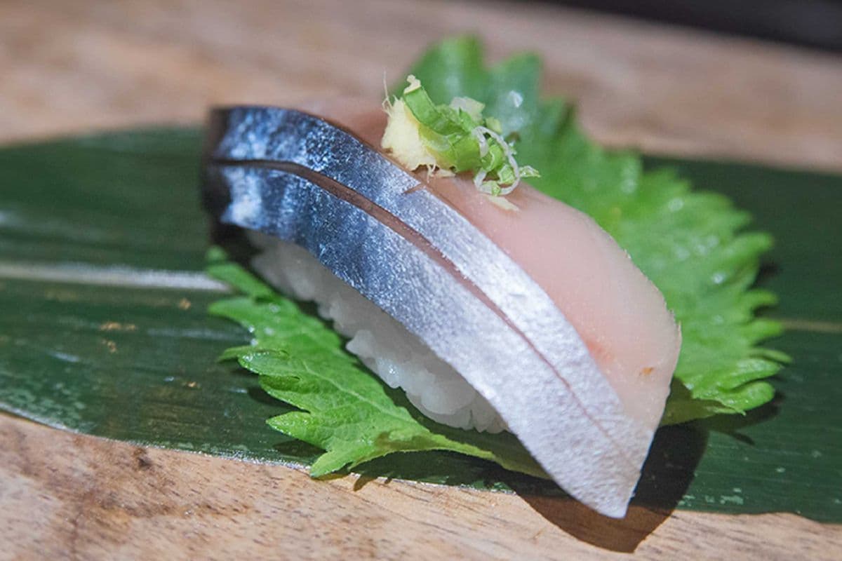 Saba Sashimi (4 pcs)