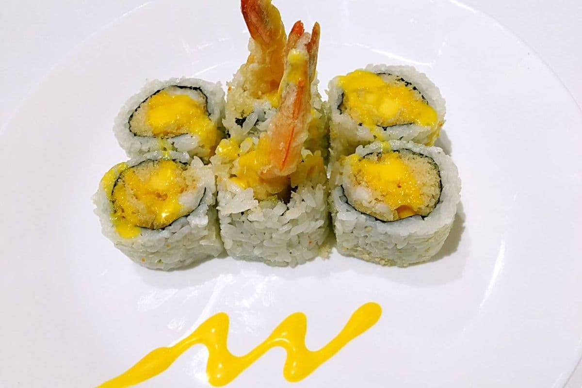C14. Tempura Shrimp Mango Roll (6 pcs)