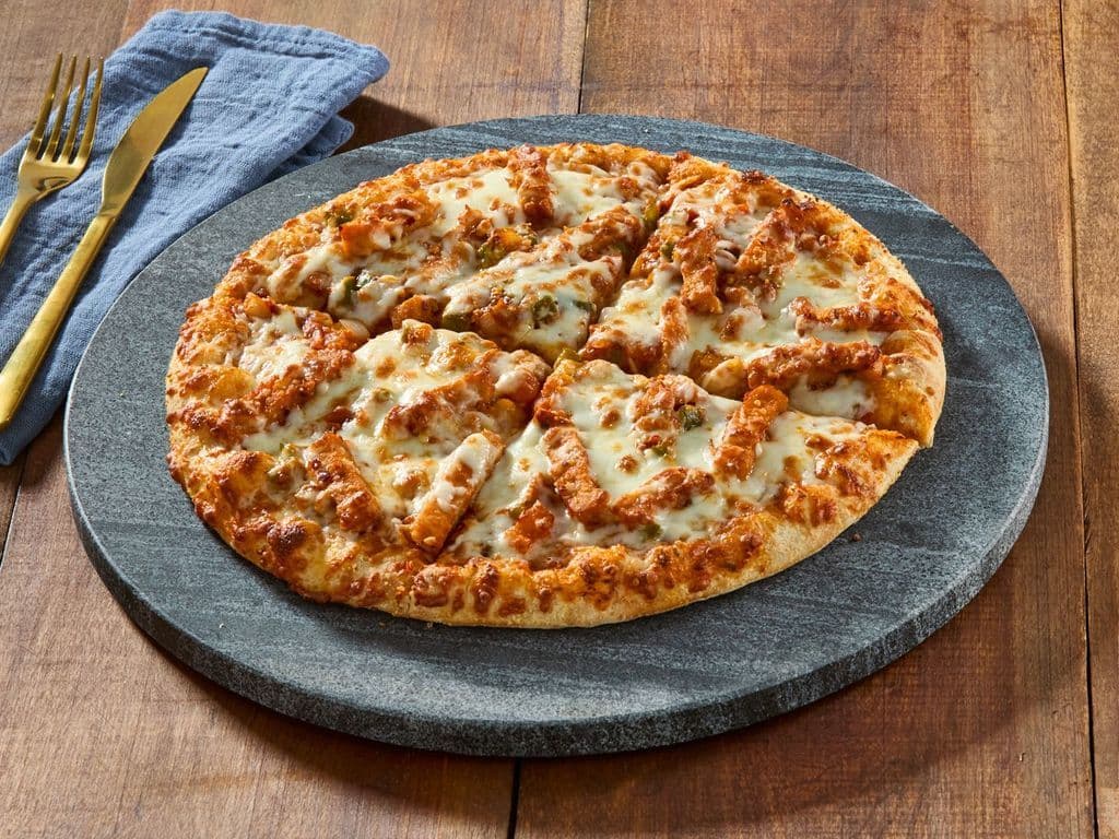 Butter Chicken Pizza