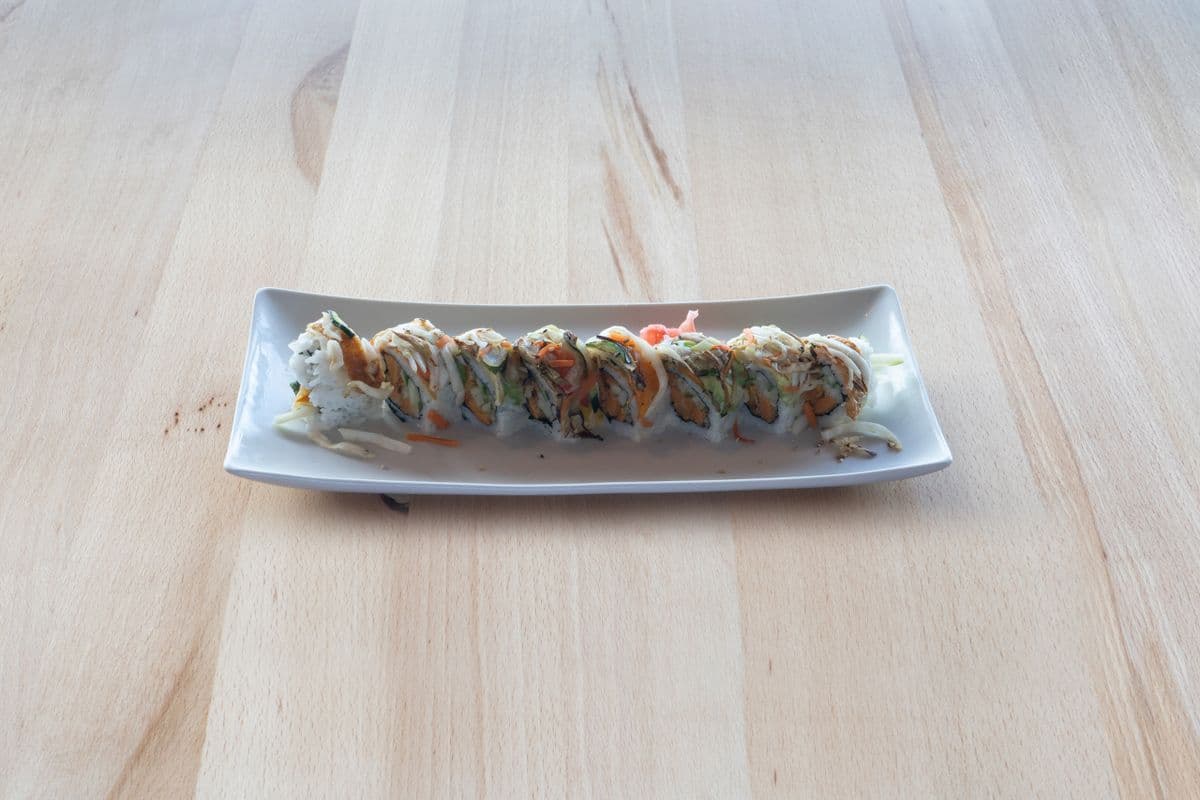 Vegetable Dragon Roll (8pcs)