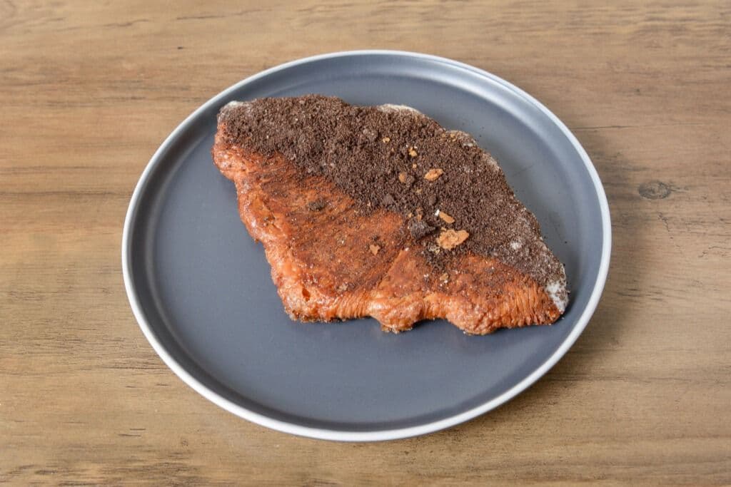 Cookies'n Creme Flat Croissant
