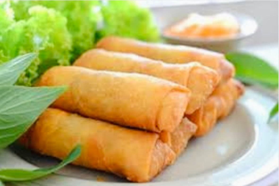 2. Spring Rolls (5 pcs)