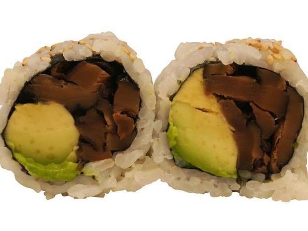 Shittake Avocado Roll (6 pcs)