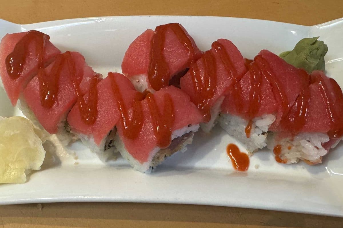 S5) Tuna on Fire (8pcs)